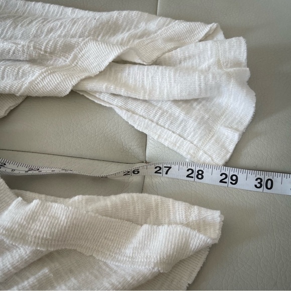 Free People |We The Free Women’s Medium White Split Back Cowl Neck Tunic - Picture 9 of 16